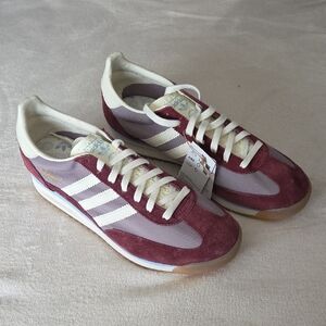BNIB Men's Adidas SL 72 RS sneakers, Size 10.5